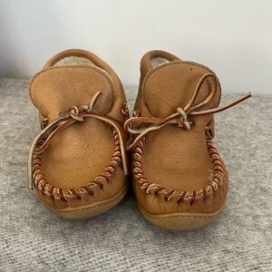 Cabella's Sherpa Slippers, Size 8